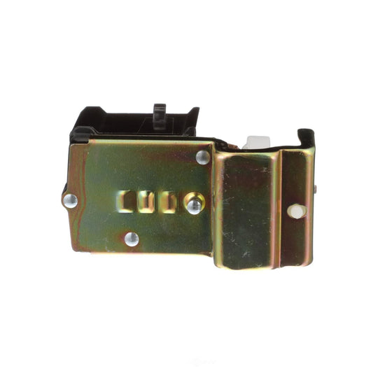 S2004 BWD Relays And Switches